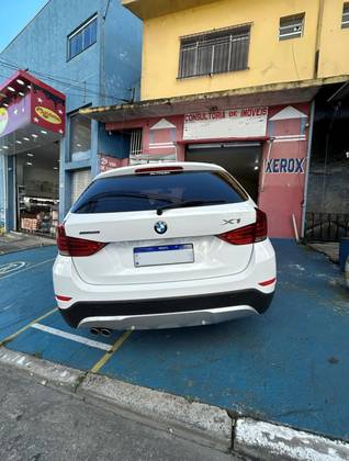 BMW X1 2.0 16V TURBO ACTIVEFLEX SDRIVE20I X-LINE 4P AUTOMÁTICO BMW X1 2.0 16V TURBO ACTIVEFLEX SDRIVE20I X-LINE 4P AUTOMÁTICO